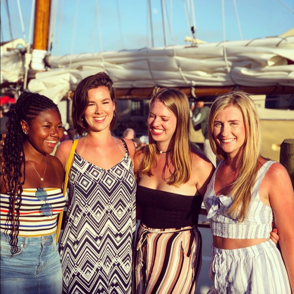 Meet your Posher, Emily